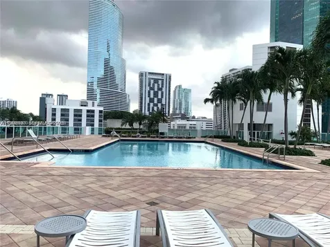 41 SE 5th Street Miami FL 33131