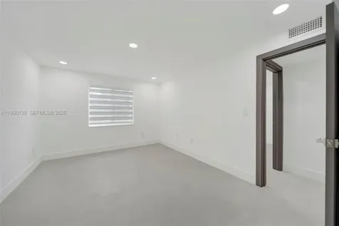 9455 W Flagler Street Miami FL 33174