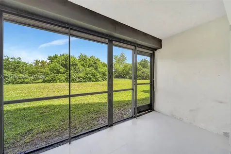 9455 W Flagler Street Miami FL 33174