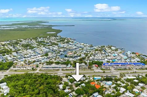 4 Transylvania Avenue Key Largo FL 33037