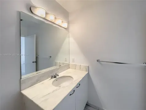 133 NE 2nd Avenue Miami FL 33132