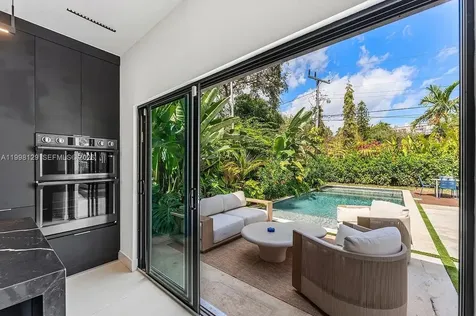 445 NE 76th Street Miami FL 33138