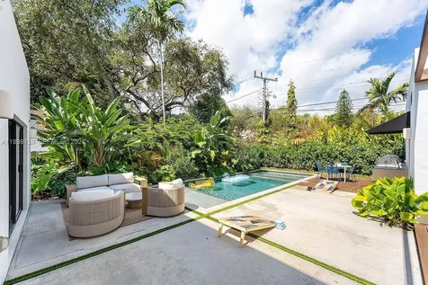 445 NE 76th Street Miami FL 33138