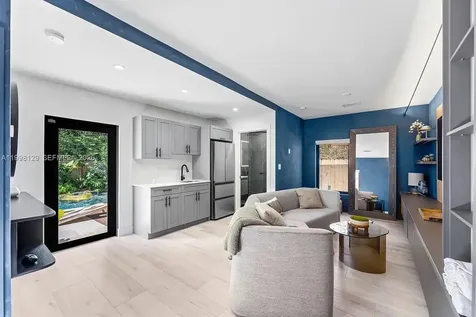 445 NE 76th Street Miami FL 33138