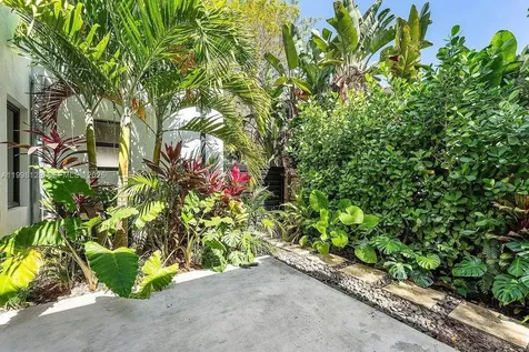 445 NE 76th Street Miami FL 33138