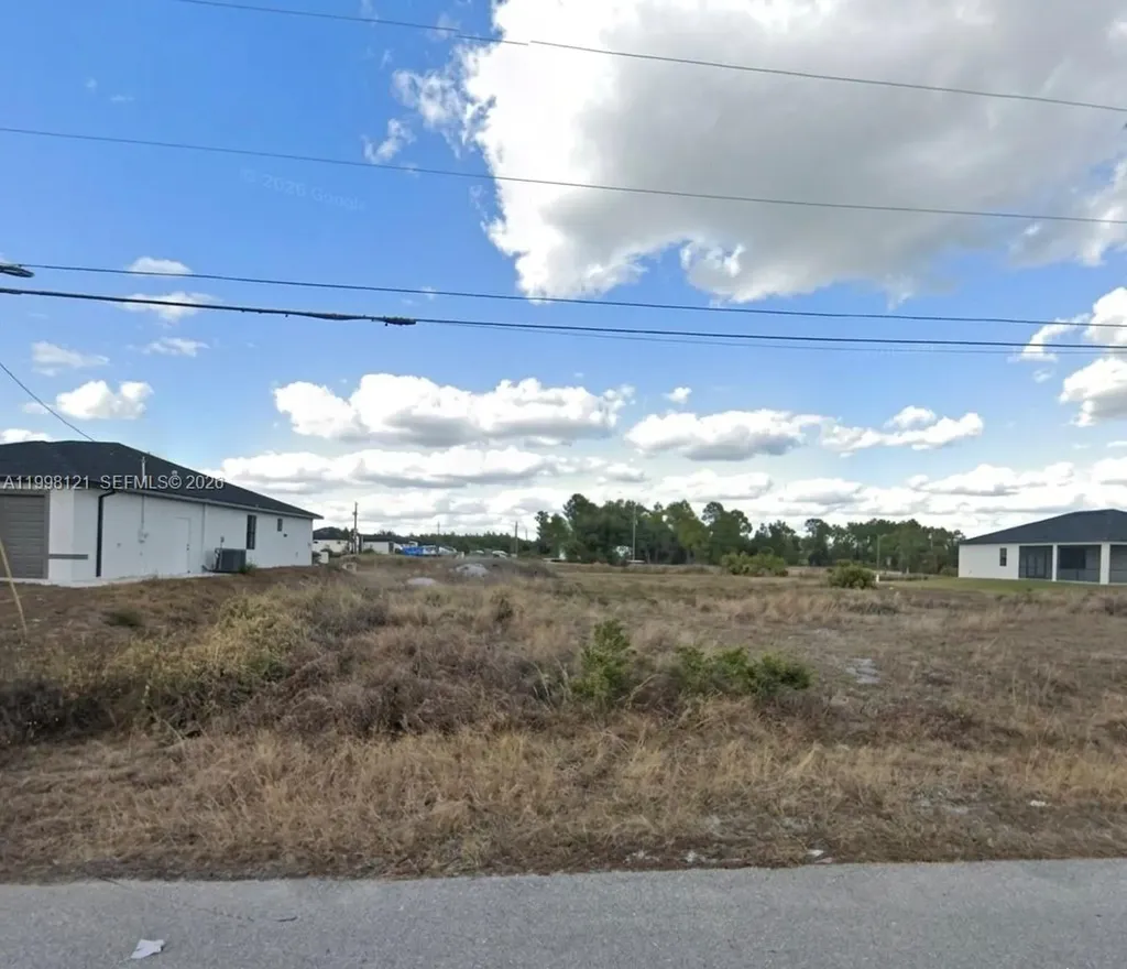 547 Trinity Street E Other City - In The State Of Florida FL 33974