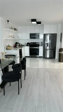 2801 NE 183rd Street Aventura FL 33160