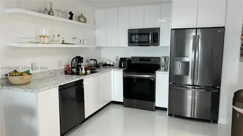 2801 NE 183rd Street Aventura FL 33160