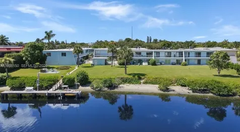 725 Hummingbird Way North Palm Beach FL 33408