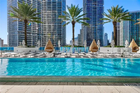 200 Biscayne Boulevard Way Miami FL 33131