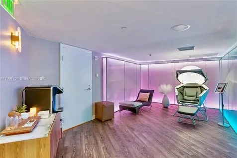 200 Biscayne Boulevard Way Miami FL 33131