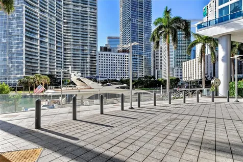 200 Biscayne Boulevard Way Miami FL 33131