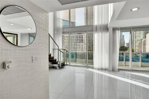 200 Biscayne Boulevard Way Miami FL 33131