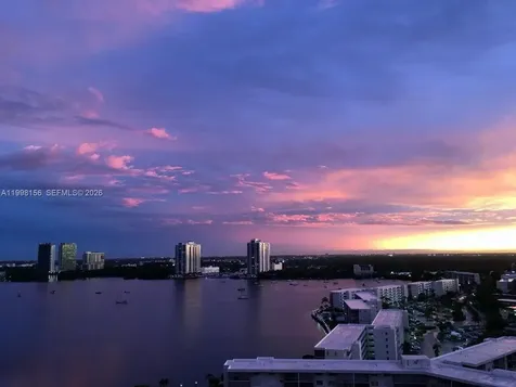 1000 W Island Boulevard Aventura FL 33160