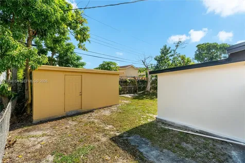 1164 NW 45th Avenue Lauderhill FL 33313