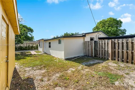 1164 NW 45th Avenue Lauderhill FL 33313