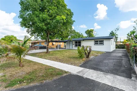 1164 NW 45th Avenue Lauderhill FL 33313