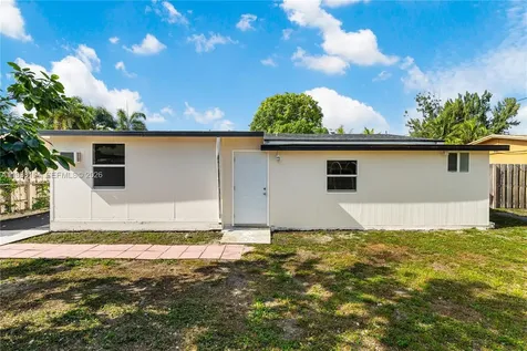 1164 NW 45th Avenue Lauderhill FL 33313