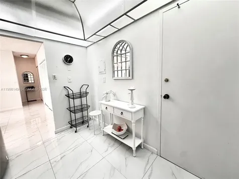 500 Bayview Drive Sunny Isles Beach FL 33160