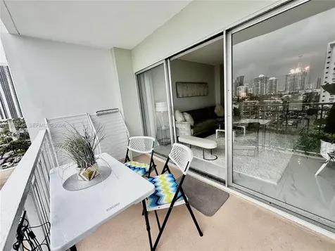 500 Bayview Drive Sunny Isles Beach FL 33160