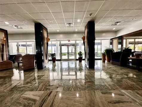 500 Bayview Drive Sunny Isles Beach FL 33160