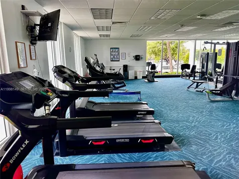 500 Bayview Drive Sunny Isles Beach FL 33160