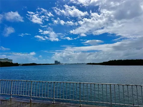 500 Bayview Drive Sunny Isles Beach FL 33160