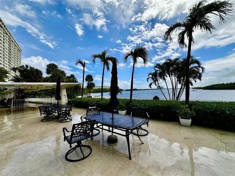 500 Bayview Drive Sunny Isles Beach FL 33160