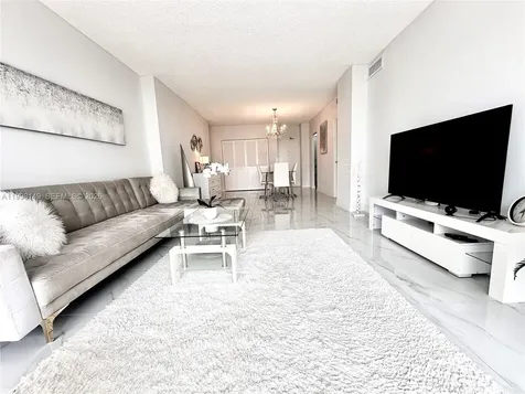 500 Bayview Drive Sunny Isles Beach FL 33160