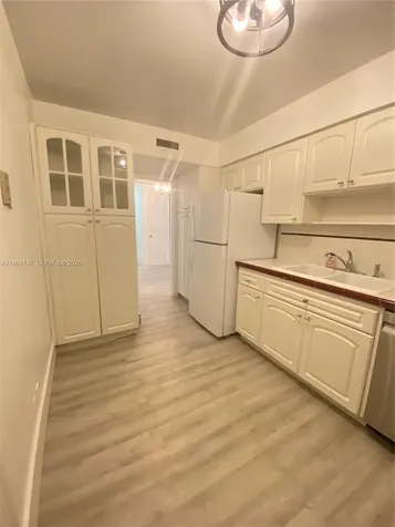 9225 Collins Avenue Surfside FL 33154