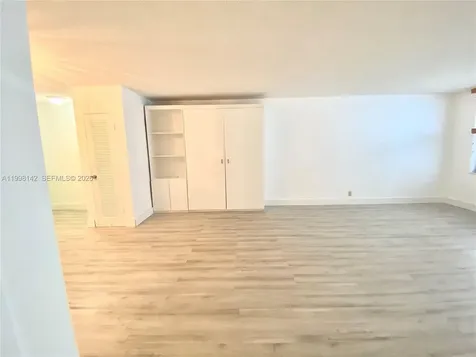 9225 Collins Avenue Surfside FL 33154