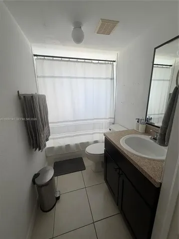 2536 NW 24th Street Miami FL 33142
