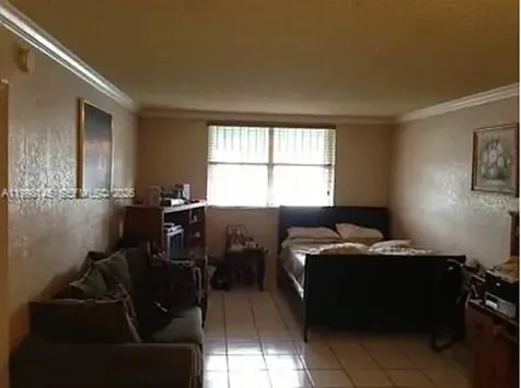 666 W 81st Street Hialeah FL 33014