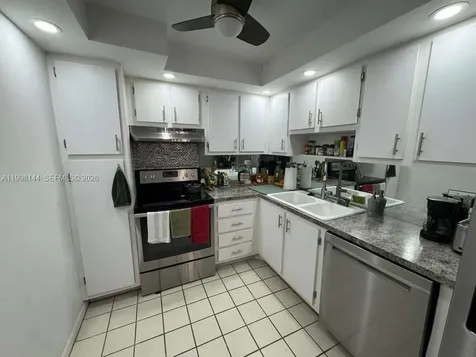 1200 Saint Charles Place Pembroke Pines FL 33026