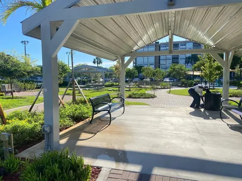 1200 Saint Charles Place Pembroke Pines FL 33026