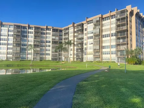 1200 Saint Charles Place Pembroke Pines FL 33026