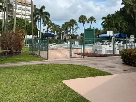 1200 Saint Charles Place Pembroke Pines FL 33026