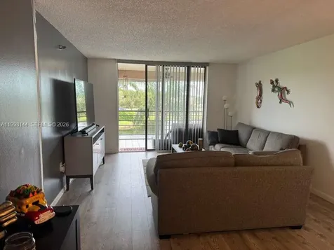1200 Saint Charles Place Pembroke Pines FL 33026