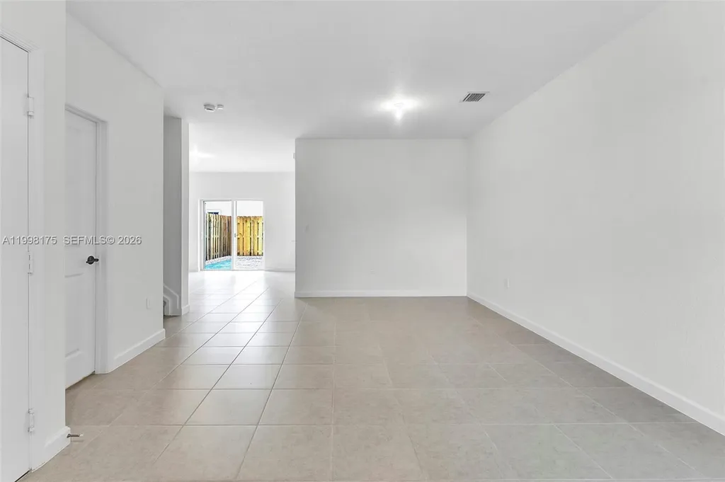 11925 NW 46th Street Coral Springs FL 33076