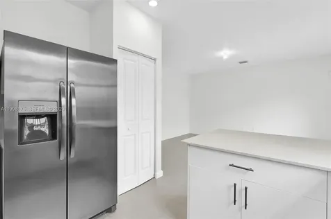11925 NW 46th Street Coral Springs FL 33076