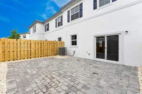 11925 NW 46th Street Coral Springs FL 33076