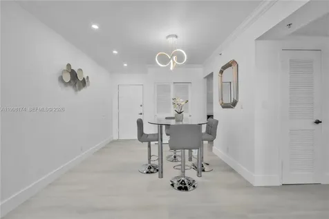 2501 S Ocean Drive Hollywood FL 33019