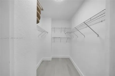 2501 S Ocean Drive Hollywood FL 33019