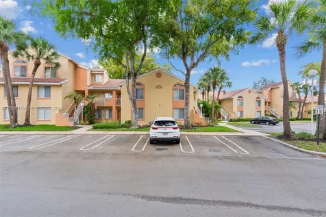 1139 Coral Club Drive Coral Springs FL 33071