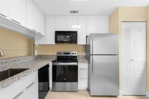 1139 Coral Club Drive Coral Springs FL 33071