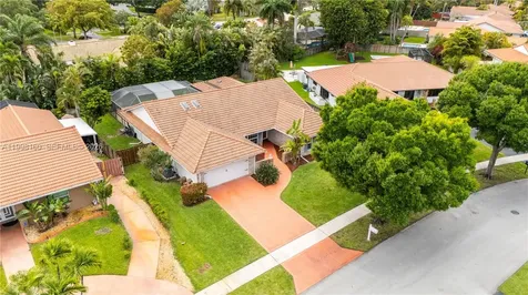 1261 NW 95th Avenue Plantation FL 33322