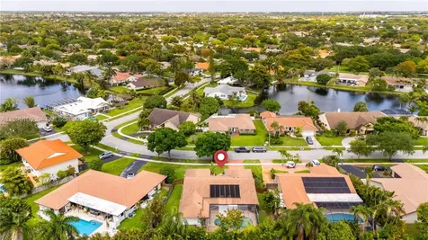 1261 NW 95th Avenue Plantation FL 33322