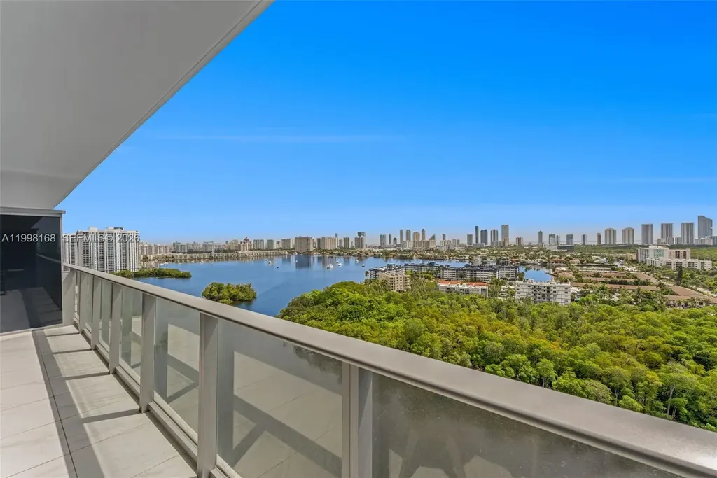 16385 Biscayne Boulevard North Miami Beach FL 33160