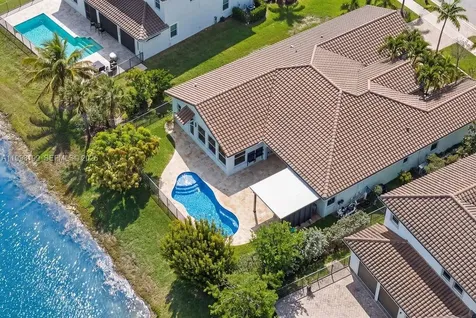 8055 NW 117th Way Parkland FL 33076