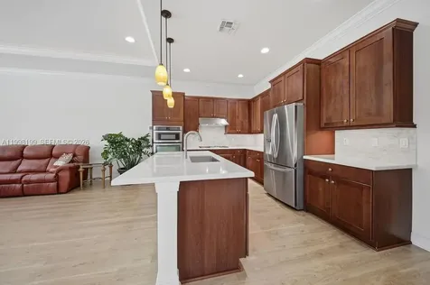 8055 NW 117th Way Parkland FL 33076